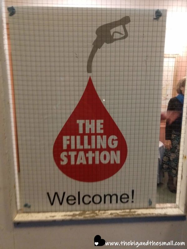 Sign for the Filling Station.png